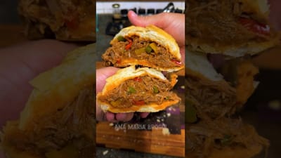Sándwich de Carne Deshebrada Fina