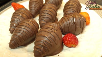 Bombón de Fresa con Chocolate