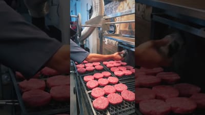 Hamburguesa Ahumada con Leña de Pecana