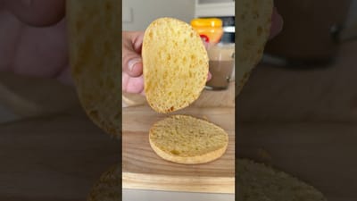 Pan Esponjosito de Solo 3 Ingredientes (¡Sin Harina!)