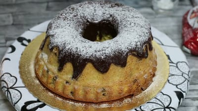 BOLOTONE CON CHISPAS DE CHOCOLATE POR DEBORA DIAS