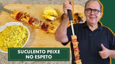 Brocheta de Pescado a la Parrilla con Harina de Yuca Tostada de Hueva