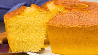 Bolo Fácil y Rápido de Harina de Maíz Precocida (Hecho en Licuadora)