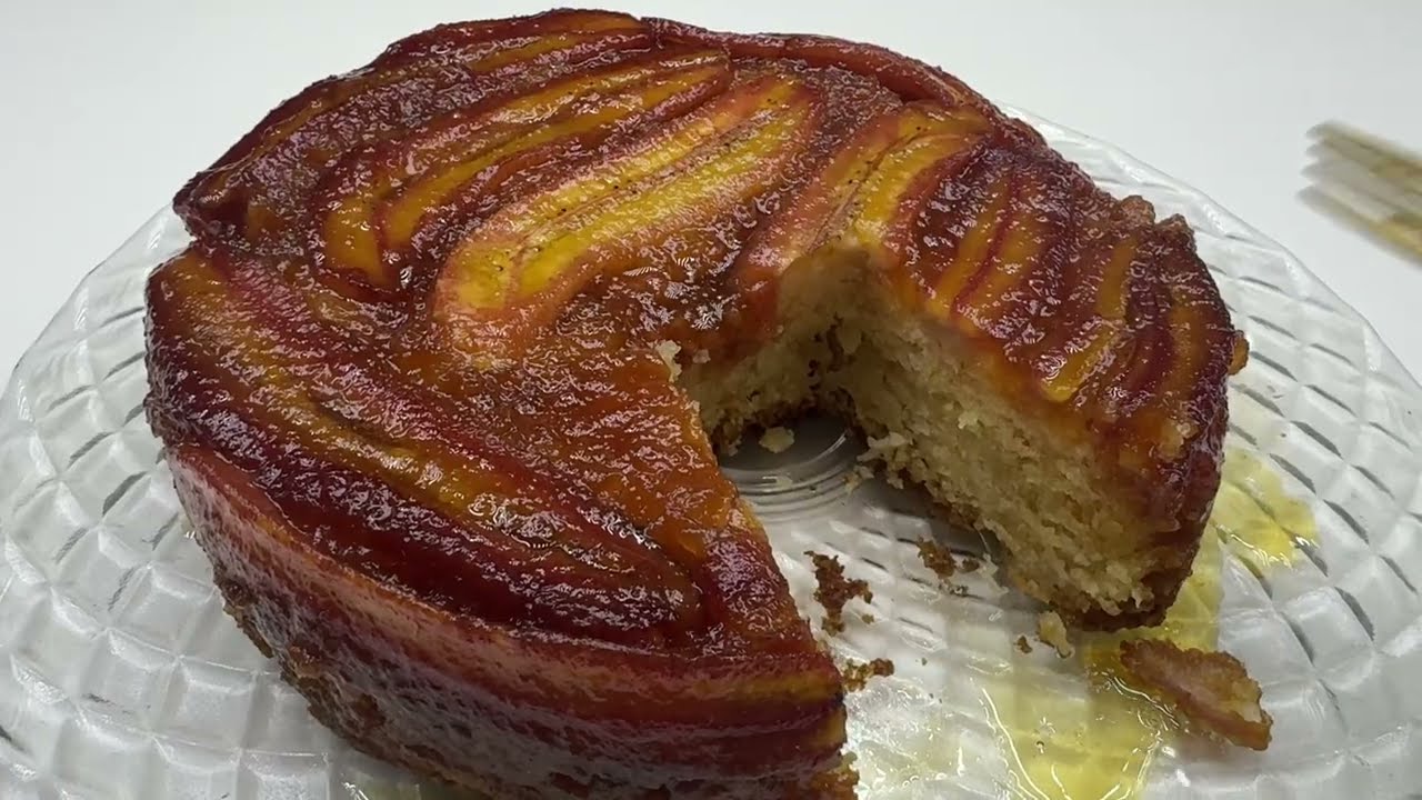 Bolo de Banana Caramelizado Simples Fofinho Sem Ovos