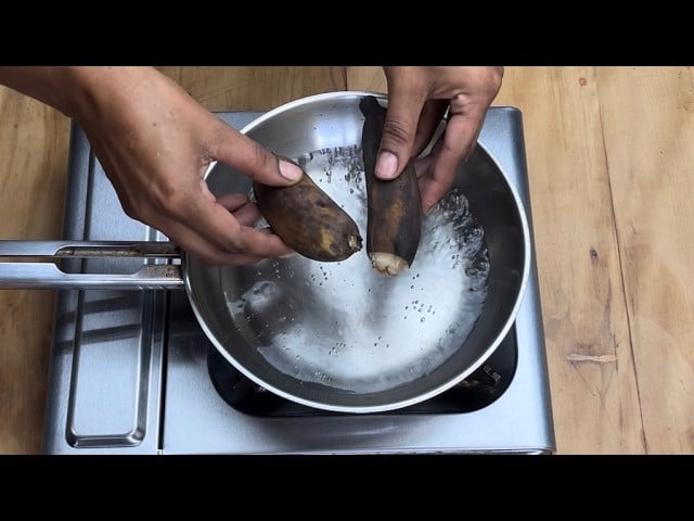 Plátano Macho Cocido y Frito con Azúcar y Chocolate