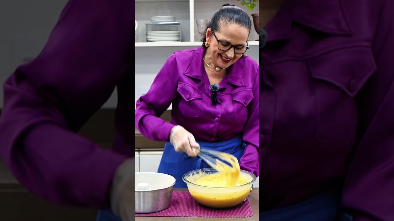 Pastel de Harina de Maíz con Cubierta de Coco
