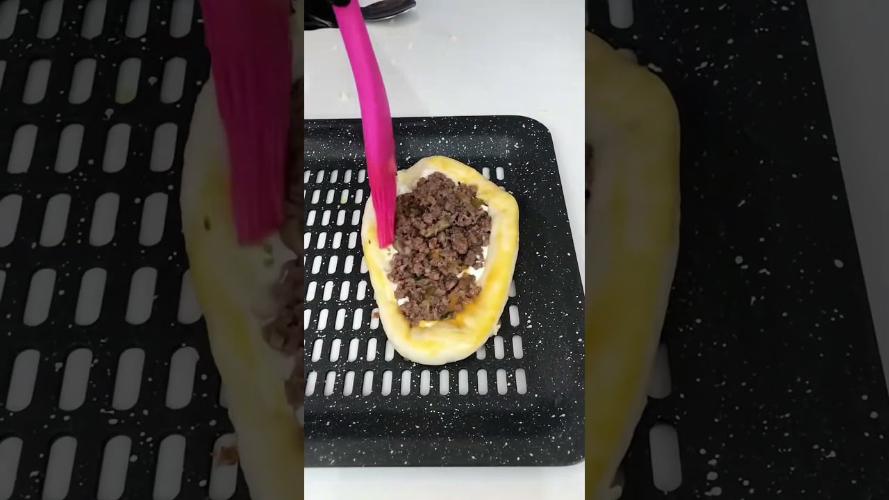 Lanche Simples e Fácil de Fazer com Massa de Pão