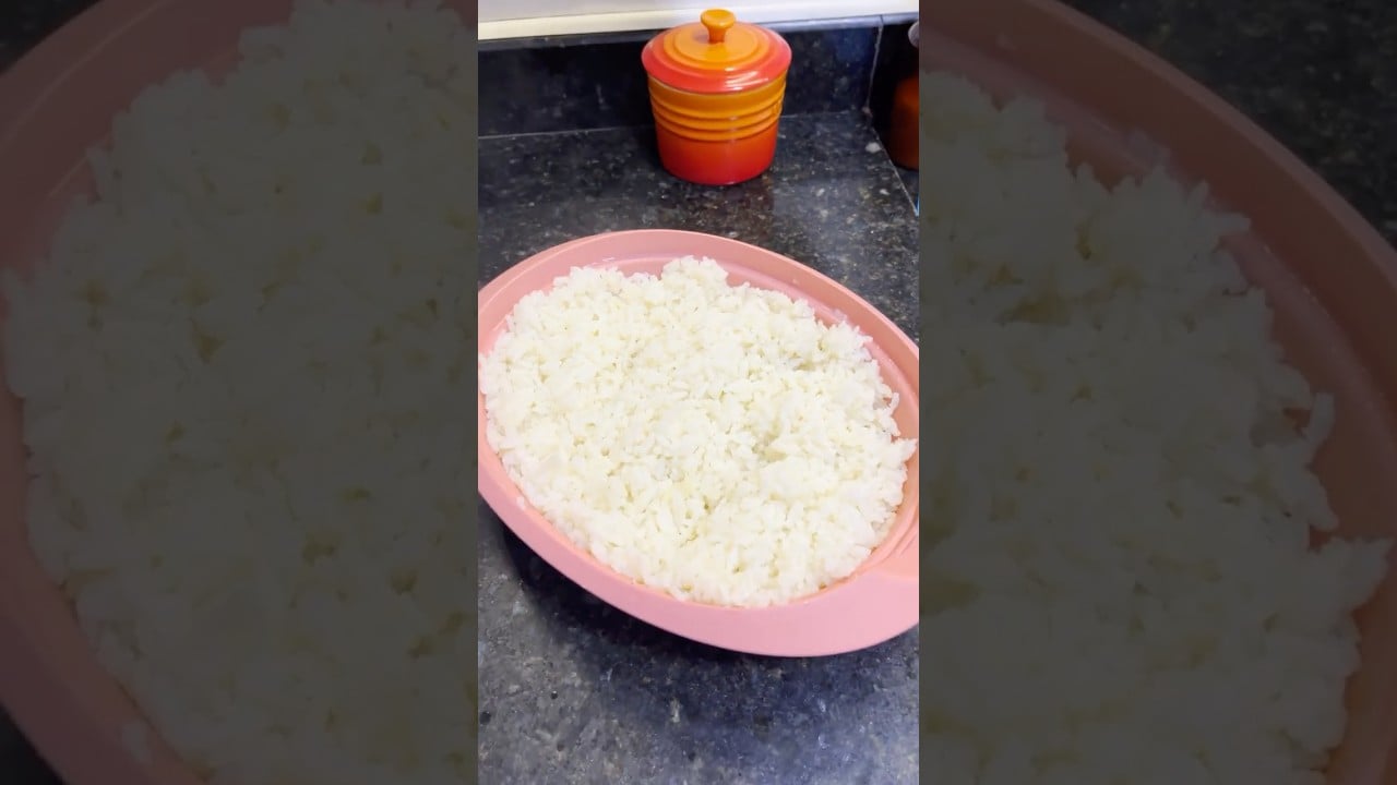 Como Aquecer Arroz e Deixar Como Novo