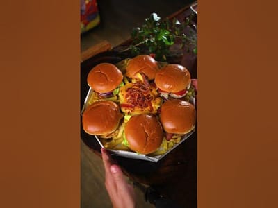 Hamburguesa en Caja de Pizza