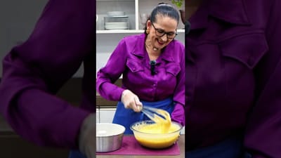 Pastel de Harina de Maíz con Cubierta de Coco