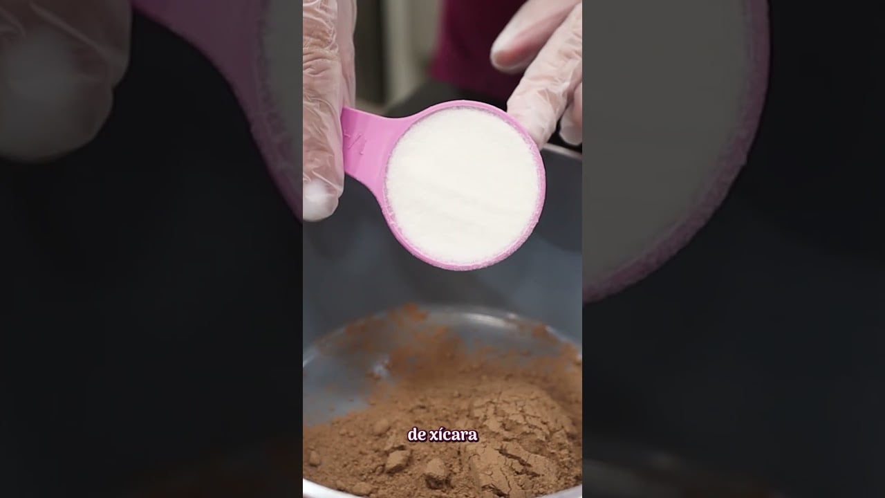 Bolo de Chocolate Super Macio com Cobertura Crocante