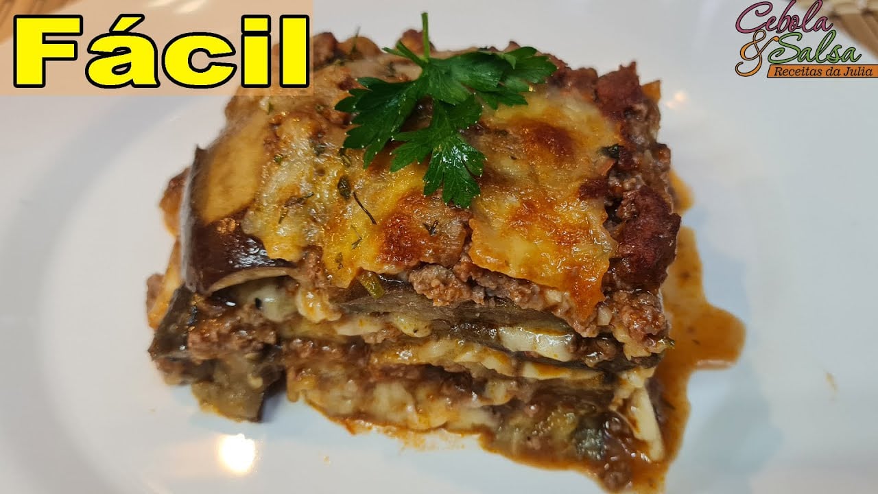 Lasanha de Berinjela à Bolonhesa com Muito Queijo e Sabor