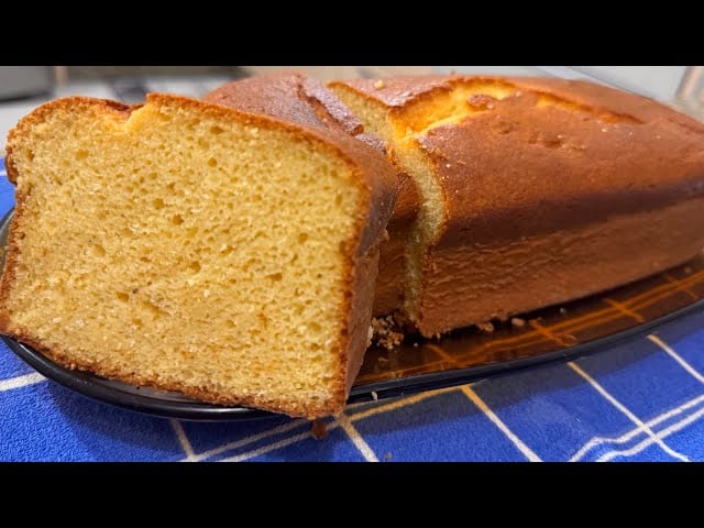 Pastel Cremoso de Elote Sencillo