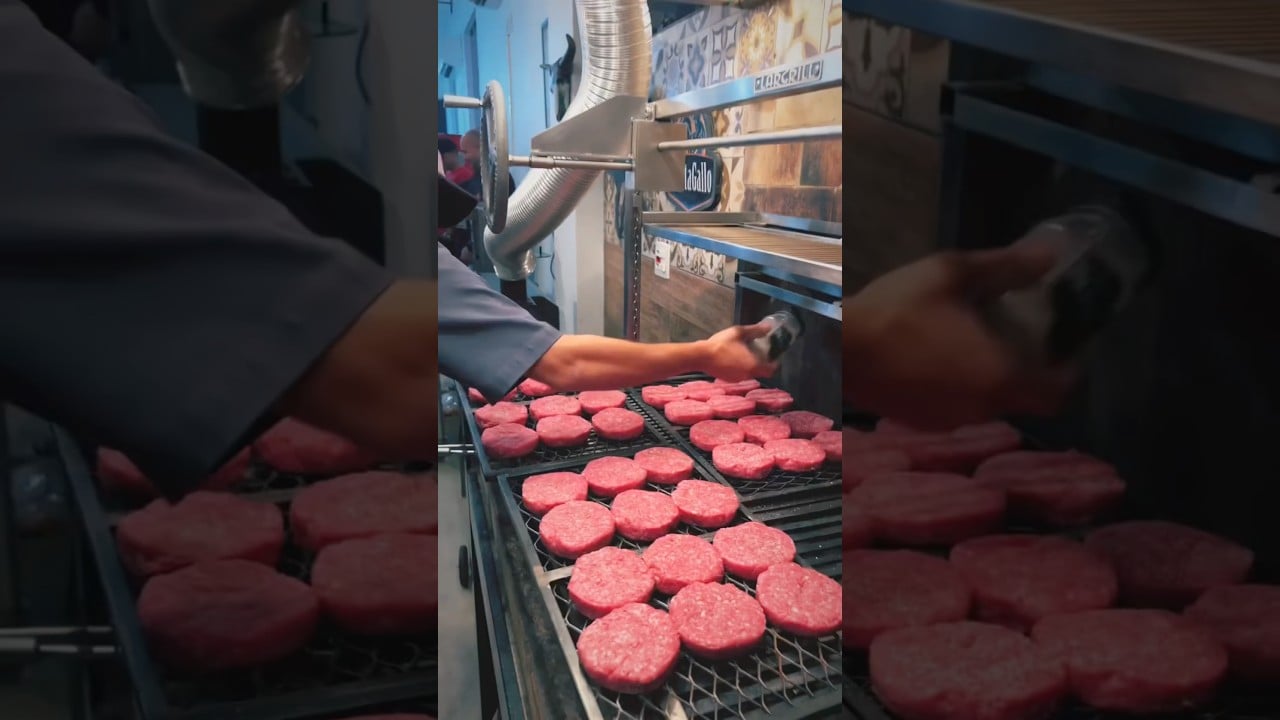 Hamburguesa Ahumada con Leña de Pecana