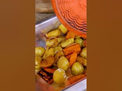 Juicy and Economical Party Chicken