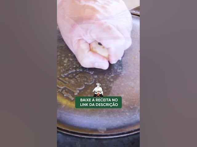 Polenta Cremosa na Pressão com Molho de Linguiça