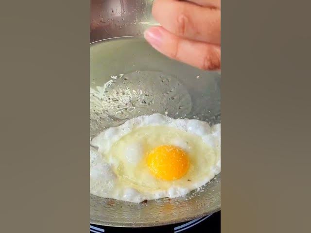 Ovo Frito Perfeito com Gema Mole