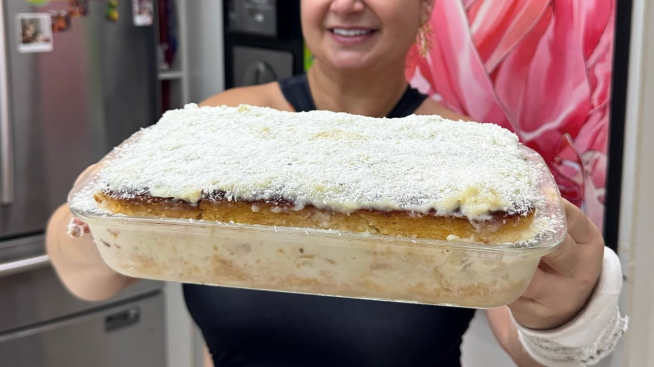 Recheio de Bolo Gelado de Coco com Abacaxi