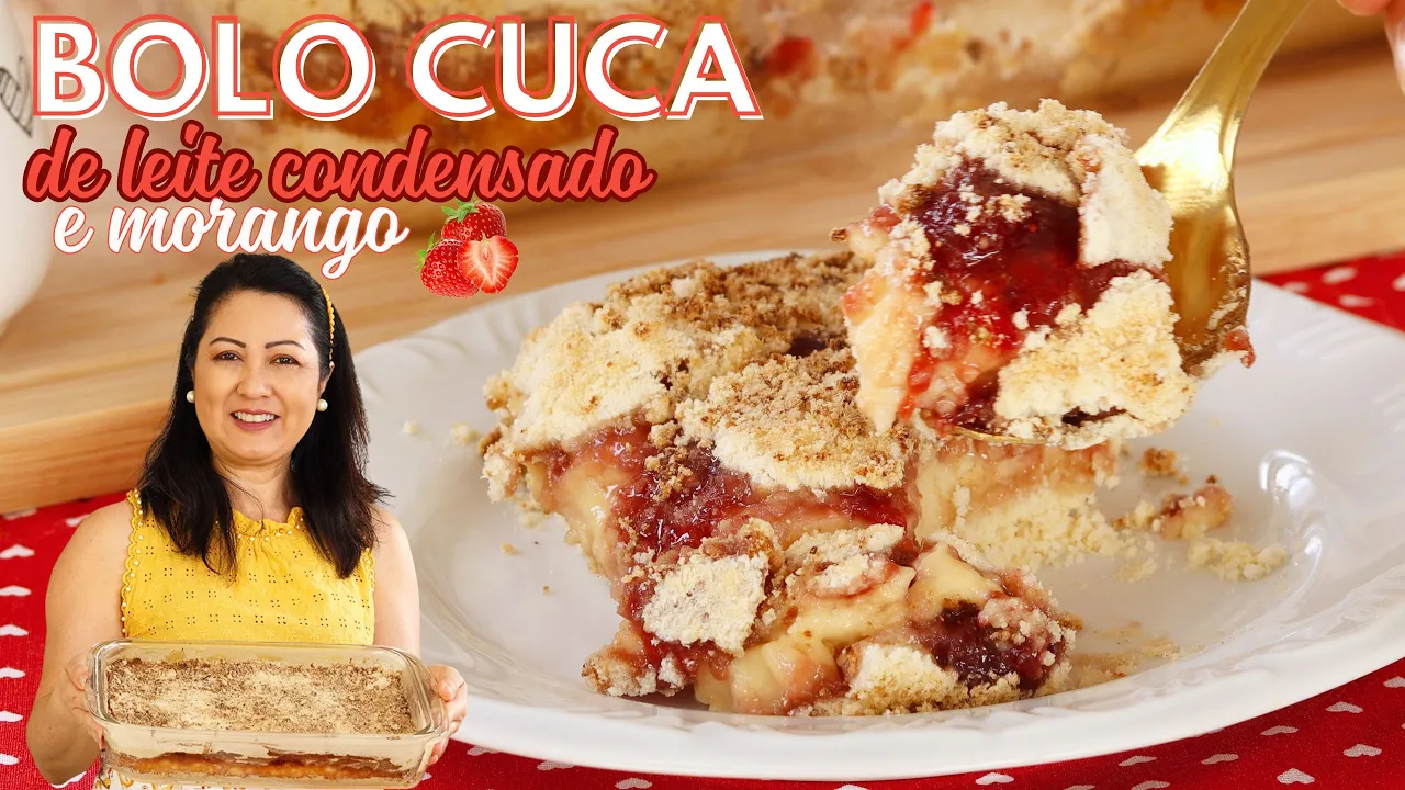Cuca Cremosa de Leite Condensado e Morango
